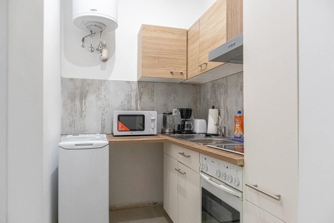 Homelike 2Br Apt Near U1 Reumannplatz - 9 Min To Center Виена Екстериор снимка