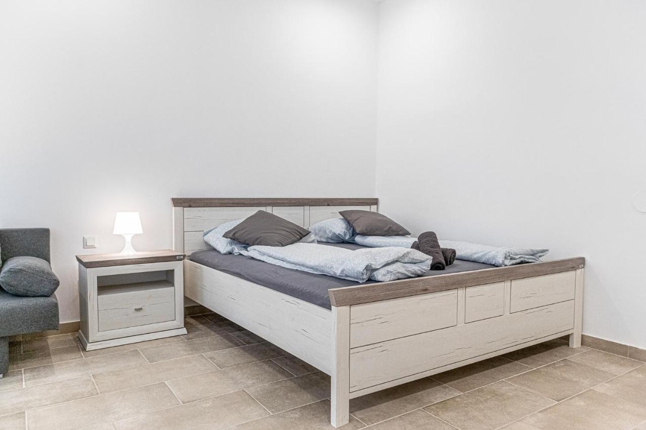 Homelike 2Br Apt Near U1 Reumannplatz - 9 Min To Center Виена Екстериор снимка