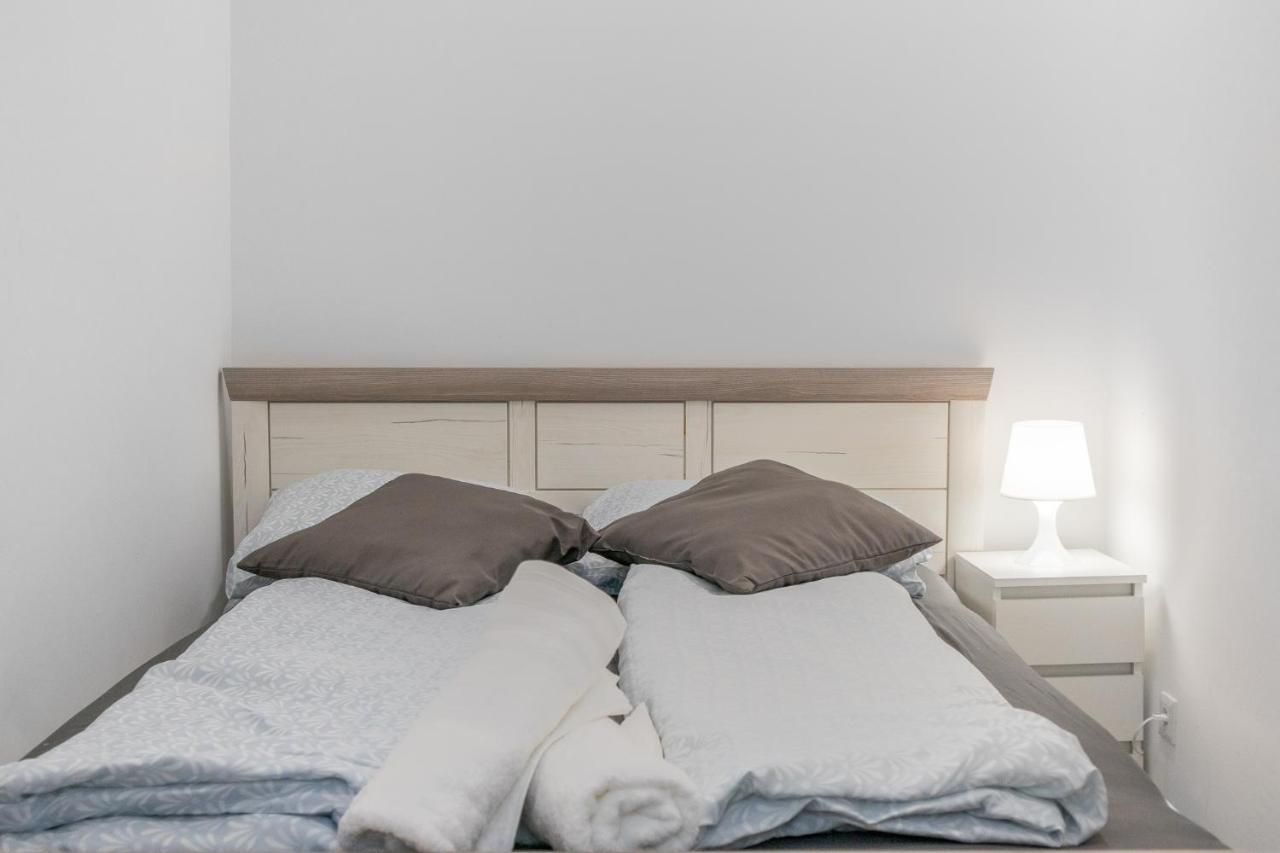 Homelike 2Br Apt Near U1 Reumannplatz - 9 Min To Center Виена Екстериор снимка
