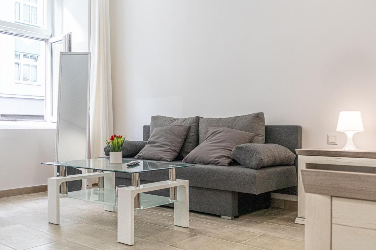 Homelike 2Br Apt Near U1 Reumannplatz - 9 Min To Center Виена Екстериор снимка